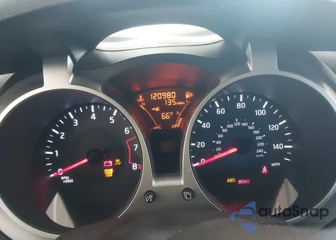 2015 Nissan Juke S z USA, uszkodzony, nr VIN JN8AF5MR9FT511260